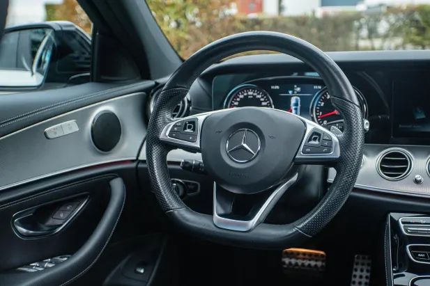 Playzee Kasyno Aplikacja Android/iOS